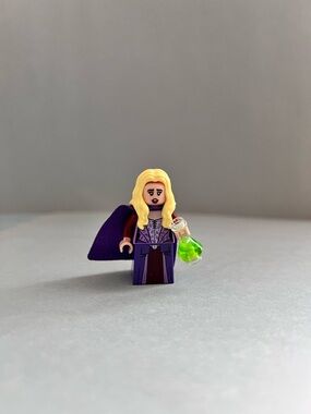 LEGO Ideas Sarah Sanderson Minifigure